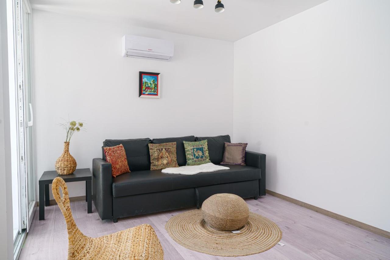 Vila Regina Apartment Paloma With Swimming Pool Jezera Exterior photo